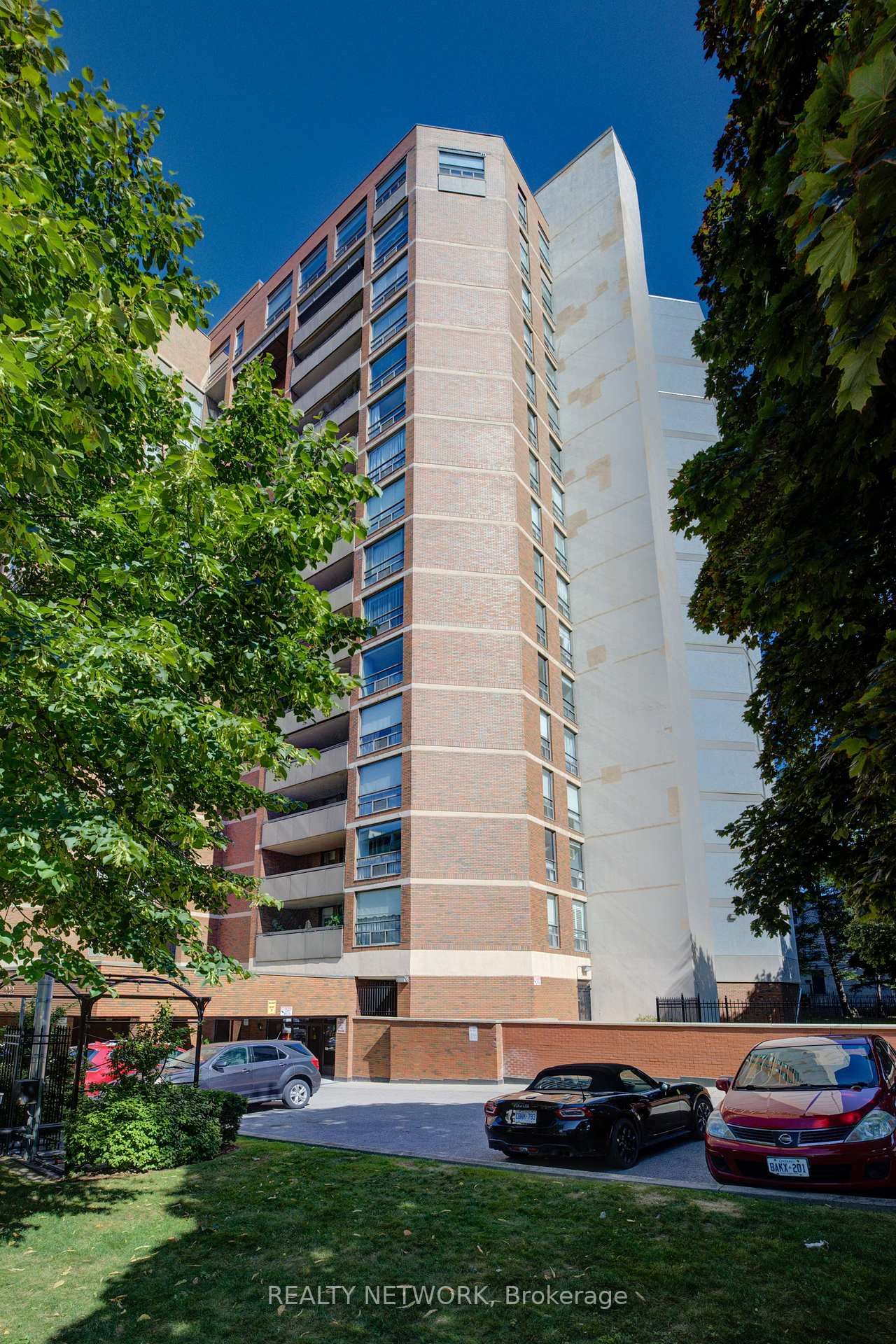 Condo for sale at 702-222 Jackson Street, Hamilton, Durand, L8P 4S5 - MLS: X12105153