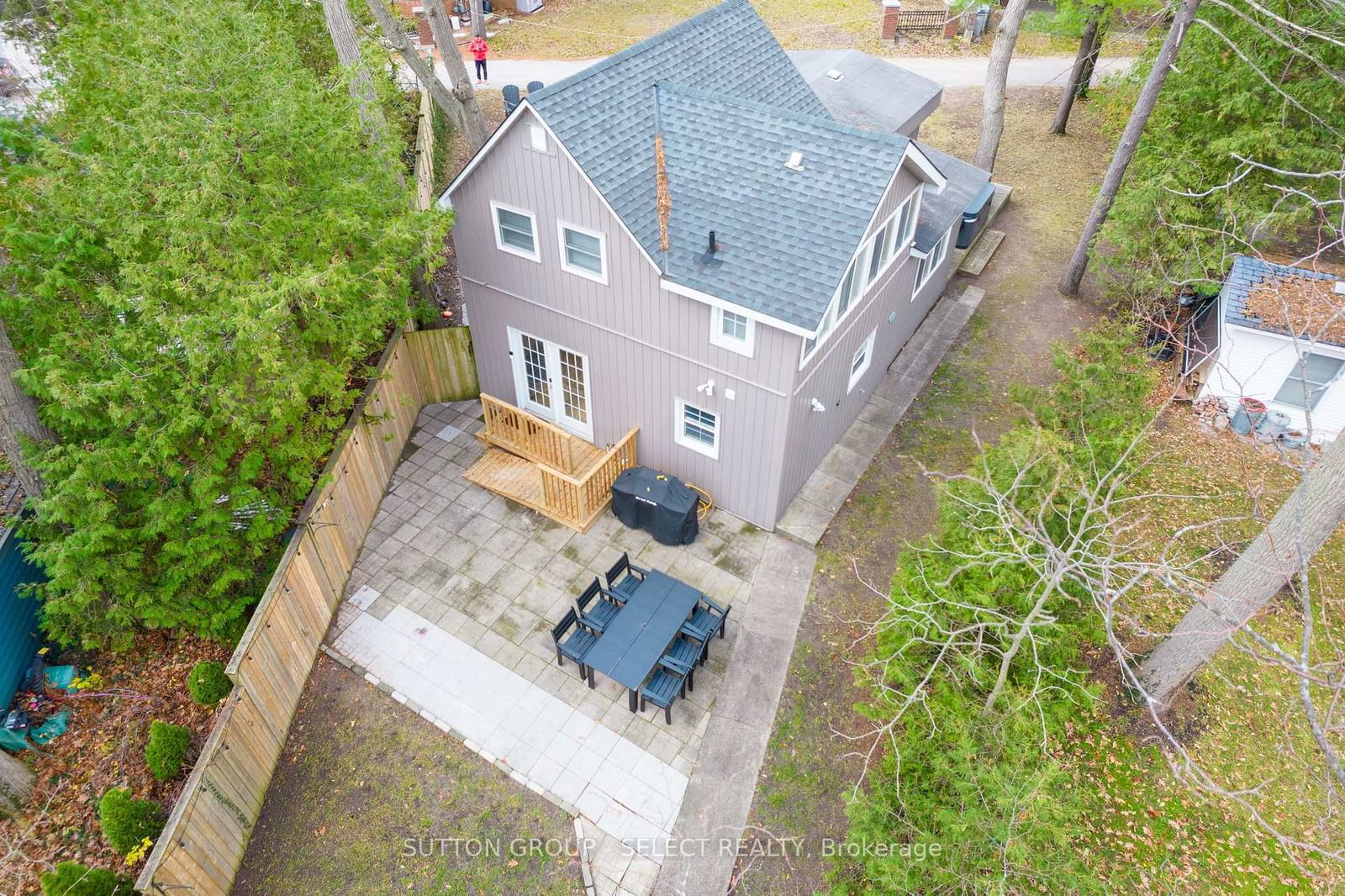 Detached House for sale at 42 SHORELINE Drive, Lambton Shores, Grand Bend, N0M 1T0 - MLS: X12105211