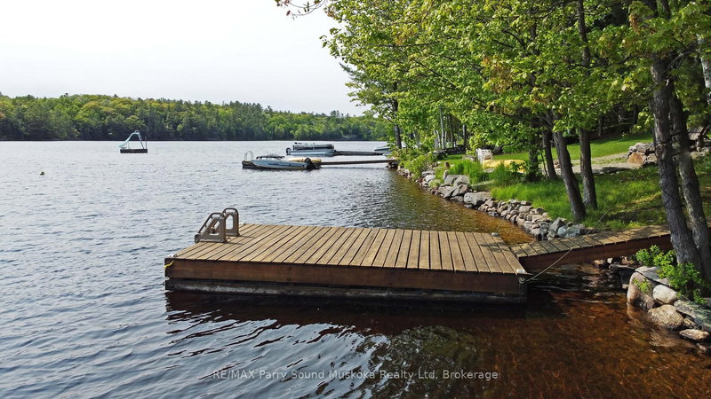 38 Shebeshekong Estates Rd S, Carling, P0G 1G0 | Image 2