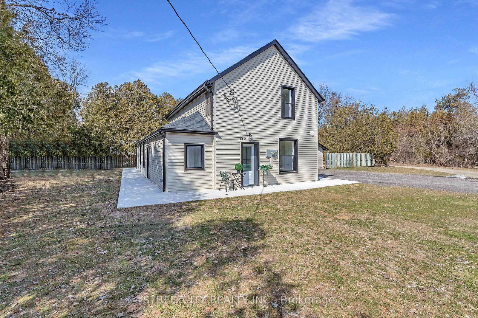 Listing Image 3