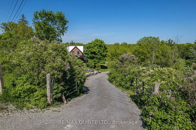 953 Hogs Back Rd, Tweed - Hungerford (Twp) image-0-3