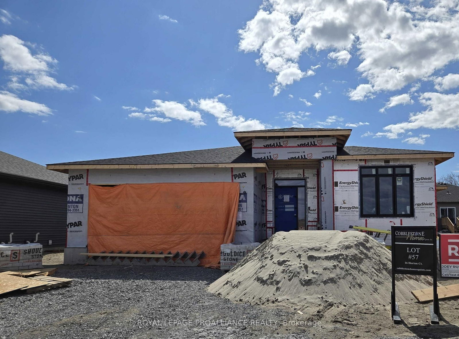 Detached House for sale at 16 Horton Court, Belleville, Belleville Ward, K8P 0H3 - MLS: X12105390