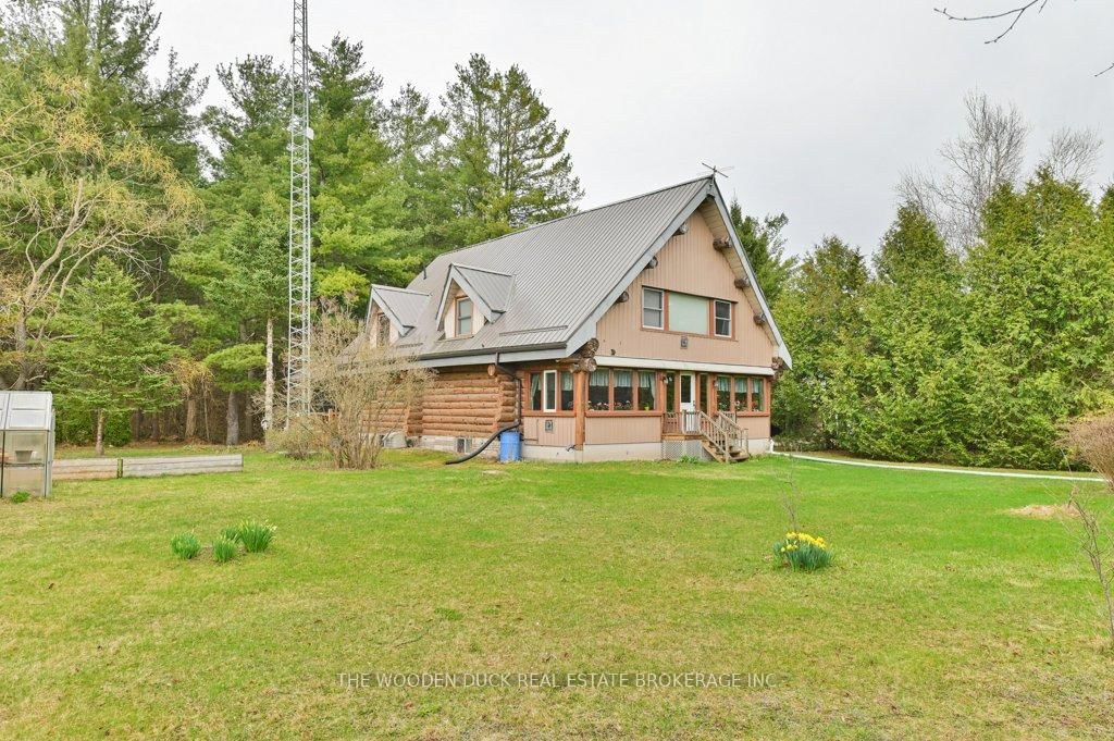 Detached House for sale at 11 Crookston Road, Madoc, Centre Hastings, K0K 2K0 - MLS: X12105498