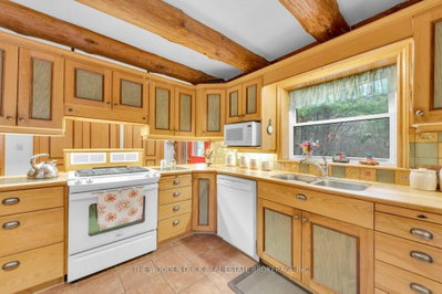 11 Crookston Road — photo 6