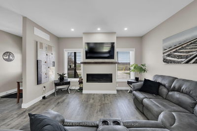 4 Humming Bird Lane, Haldimand - Haldimand image-0-4