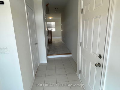 48 Edminston Dr, Centre Wellington - Fergus image-0-1