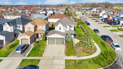 118 Langlaw Dr, Cambridge -  image-0-2