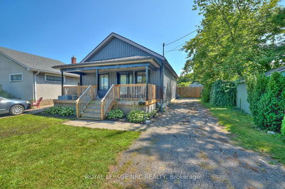 2 Fairburn Ave, St. Catharines - Burleigh Hill image-0-1