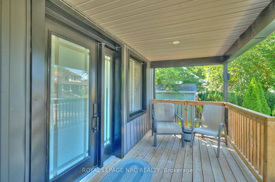 2 Fairburn Ave, St. Catharines - Burleigh Hill image-0-4