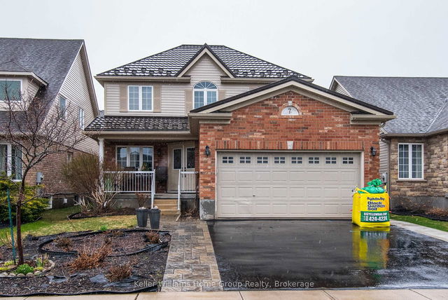 #Bsmt - 7 Price Street