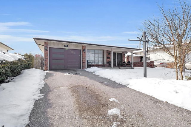 17 LOCUST Crescent