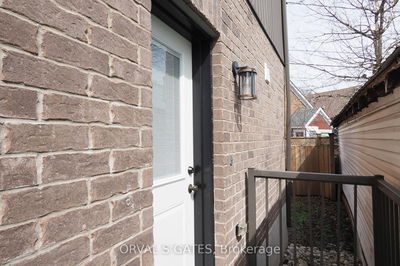 66 West Ave, Kitchener -  image-0-4