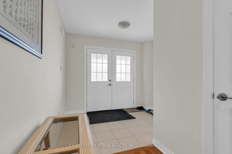 72 Duckworth Rd, Cambridge, N3H 0B9 | Image 2