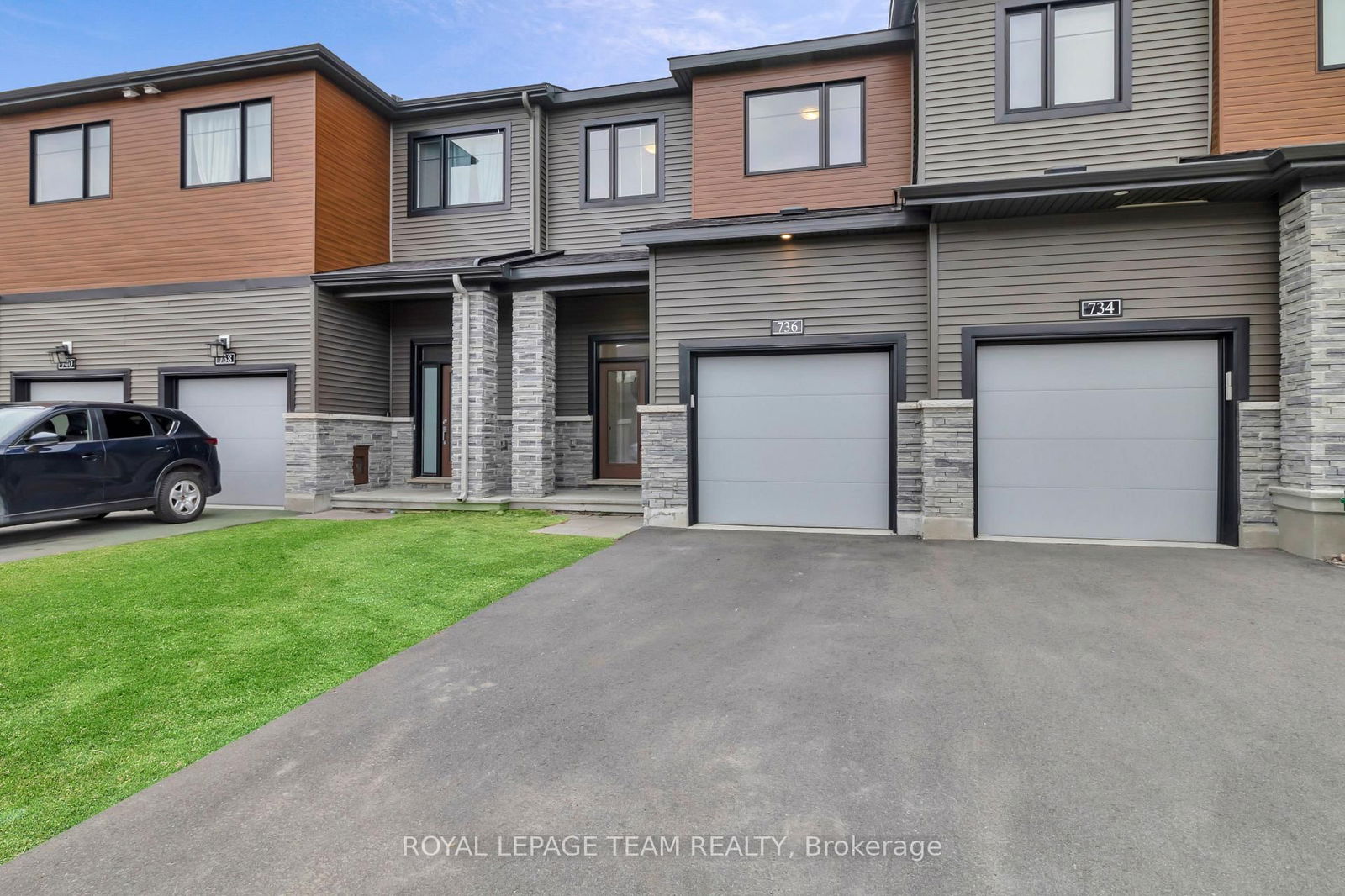 Townhouse for sale at 736 Cashmere Terrace, Ottawa, Barrhaven - Heritage Park, K2J 6Z6 - MLS: X12106555