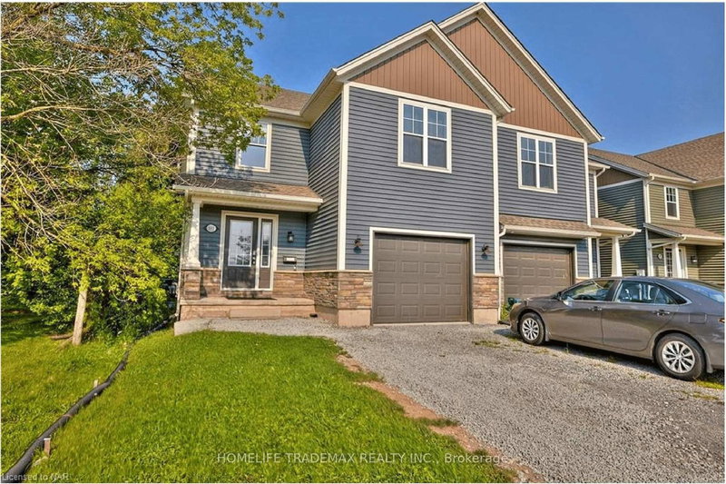 593 First Ave, Welland, L3C 1Z2 | Image 3