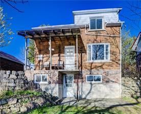 Detached House for sale at 64 Wright Avenue, Cambridge, N1R 3A8 - MLS: X12106819