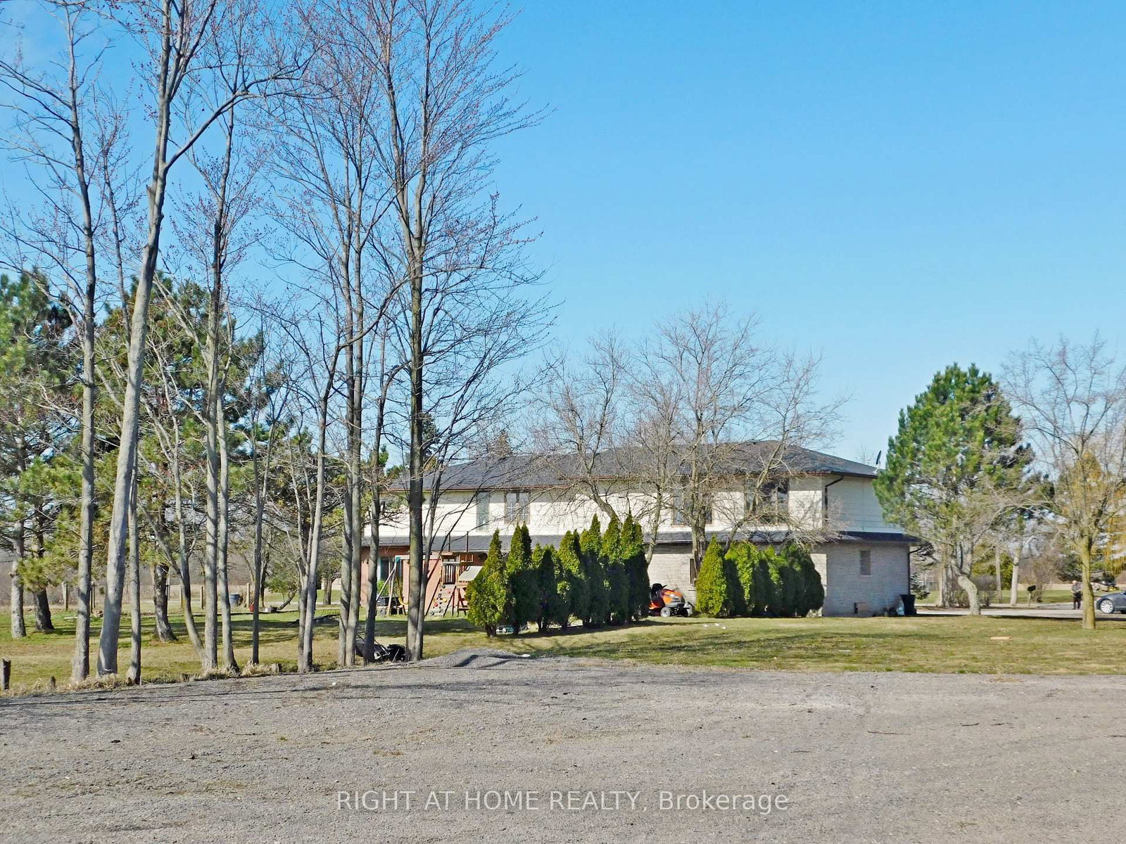 Listing Image 41