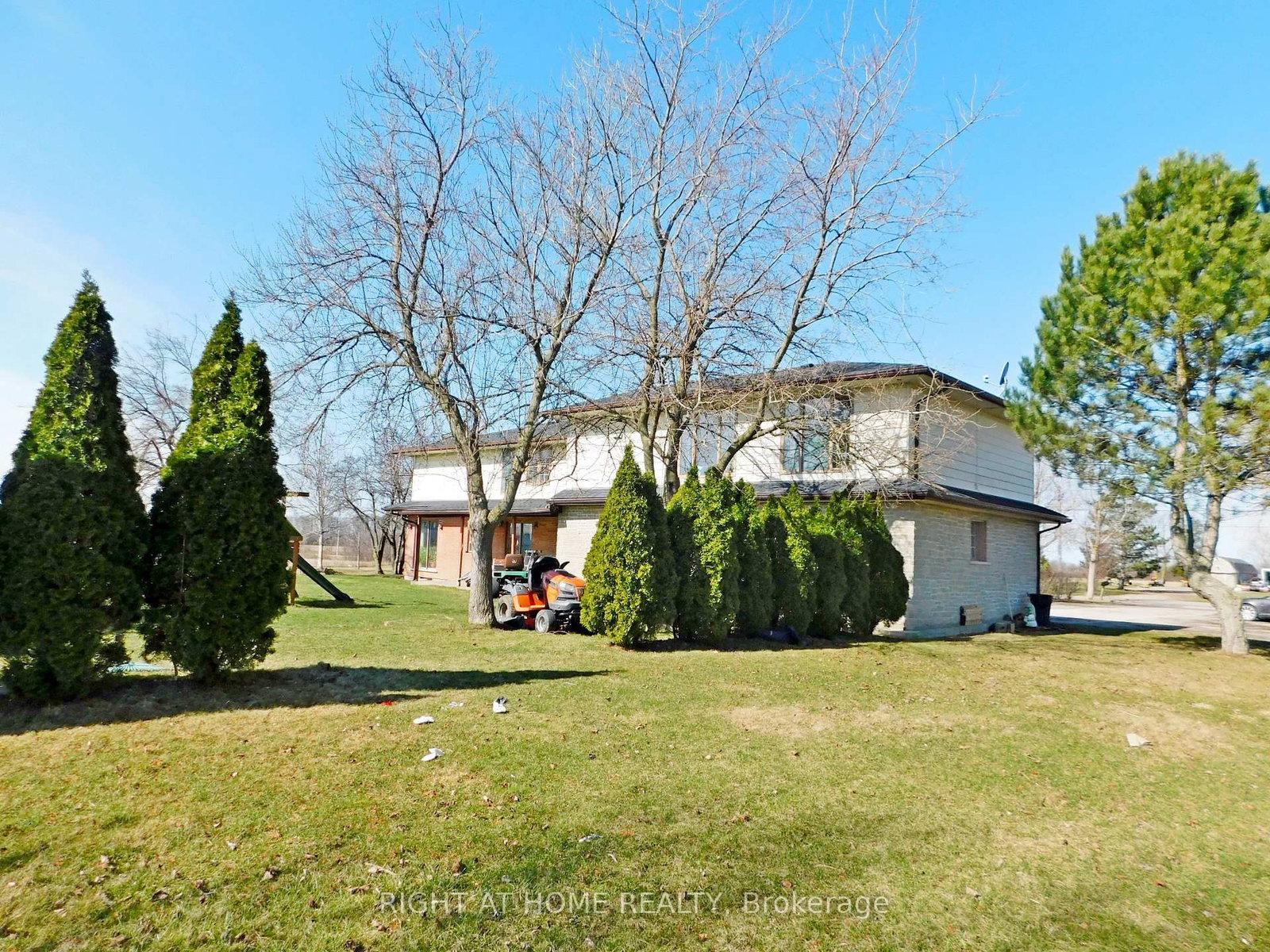 Listing Image 43