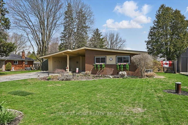 31 Taylor Crescent