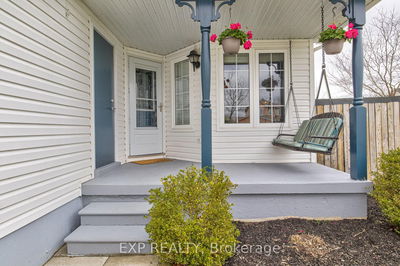 58 Langlaw Dr, Cambridge -  image-0-2
