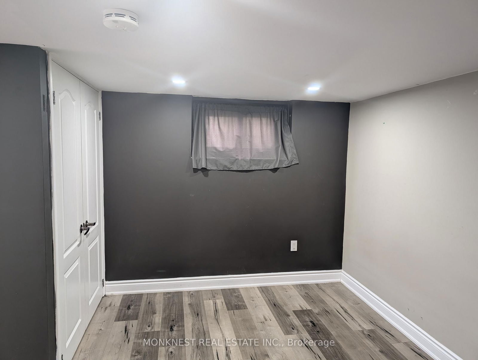Detached House for lease at Lower-511 Queensdale Avenue, Hamilton, Eastmount, L8V 1K9 - MLS: X12107176