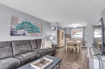 949 Alpine Crt, Kingston - North of Taylor-Kidd Blvd image-0-4