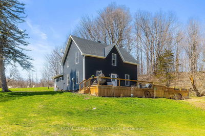 150 Quabbin Rd, Leeds and the Thousand Islands - Rear of Leeds - Lansdowne Twp
