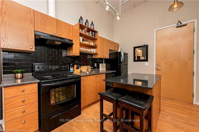 Unit 124 — 410 King St, Kitchener -  image-0-2