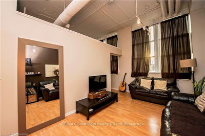 Unit 124 — 410 King St, Kitchener -  image-0-3