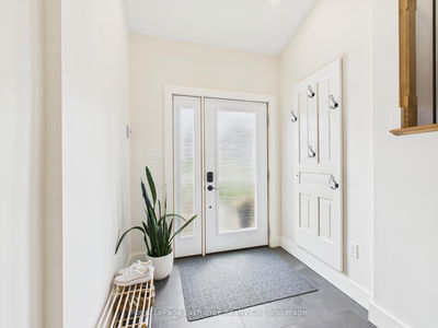940 Kris St, Huron-Kinloss - Huron-Kinloss image-0-1