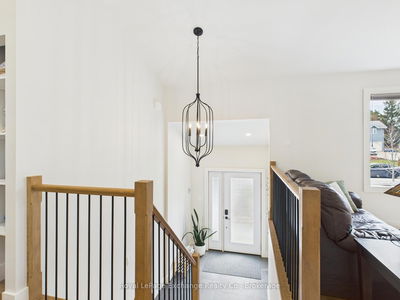940 Kris St, Huron-Kinloss - Huron-Kinloss image-0-2
