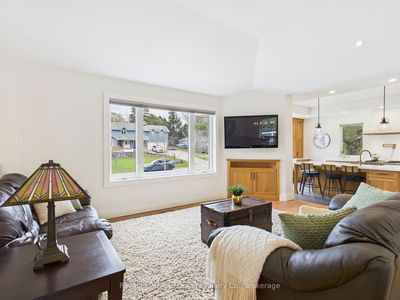 940 Kris St, Huron-Kinloss - Huron-Kinloss image-0-3