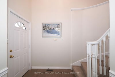 127 Melran Dr, Cambridge -  image-0-4