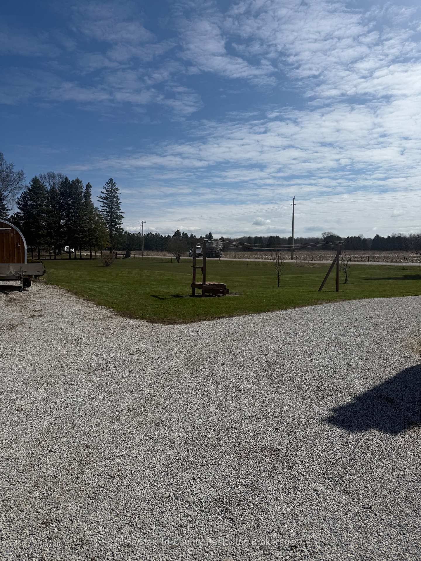Detached House for sale at 23482 Queens Line, West Elgin, Rural West Elgin, N0L 2C0 - MLS: X12107313