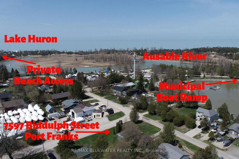 7597 Biddulph St, Lambton Shores, N0M 2L0 | Image 2