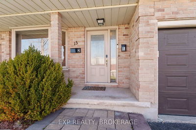 15 WINDFIELD Cres, Kingston - Kingston East (Incl Barret Crt) image-0-3