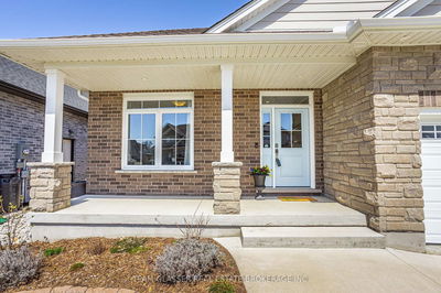 176 BOARDWALK Way, Thames Centre - Rural Thames Centre image-0-2