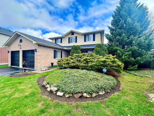 204 Killarney Grove