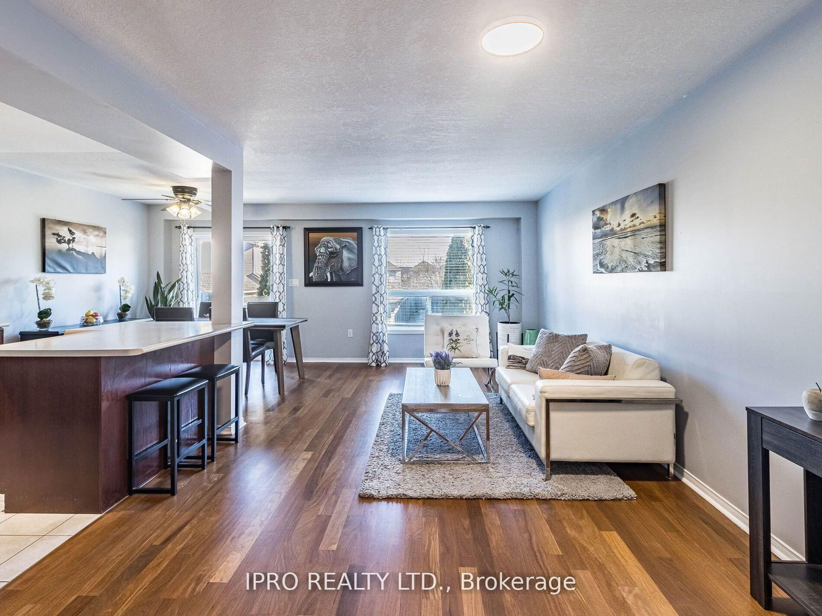Townhouse for sale at 182 Highbury Drive, Hamilton, Stoney Creek Mountain, L8J 3T6 - MLS: X12107708
