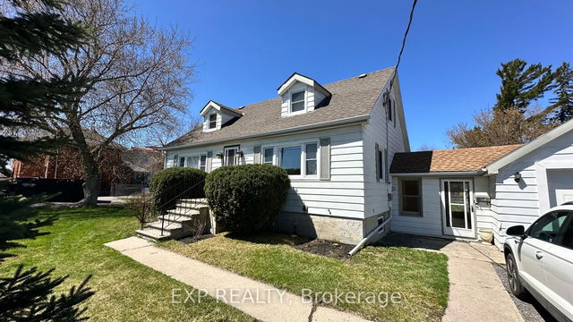Main - 536 Dundas Street