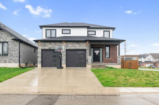 81 Woodland Crescent
