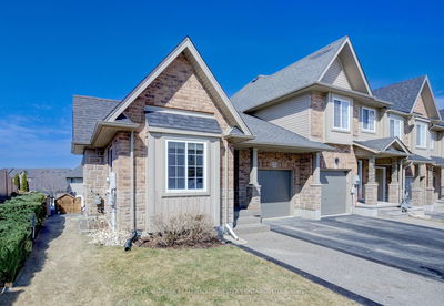 988 Zeller Cres, Kitchener - 