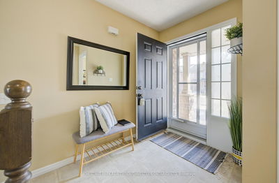 988 Zeller Cres, Kitchener -  image-0-2