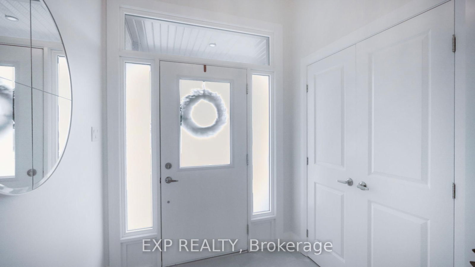 Semi-Detached House for sale at 262 West Ridge Drive, Ottawa, Stittsville (South), K2S 2A5 - MLS: X12107822