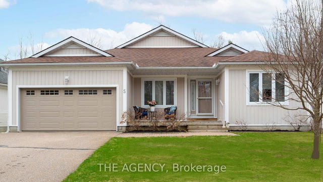 5 Springwood Crescent