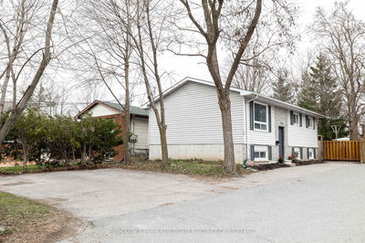 746 Chemong Rd, Peterborough North - 1 South image-0-1