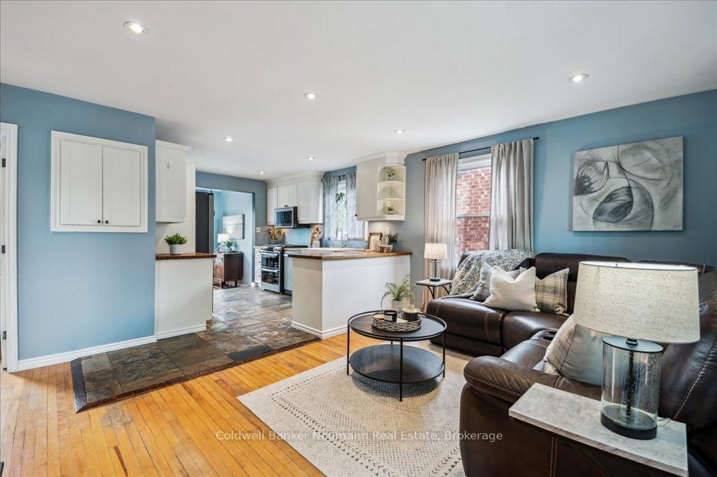 Detached House sold at 28 Stanley Street, Guelph, Exhibition Park, N1H 1L5 - MLS: X12108052
