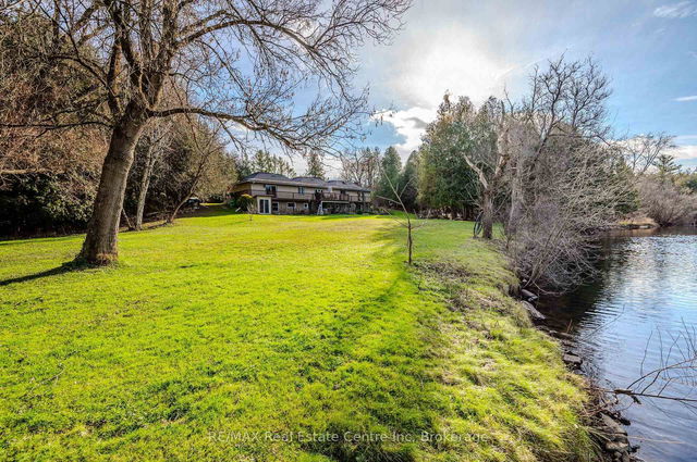4891 Wellington Road 29 Road