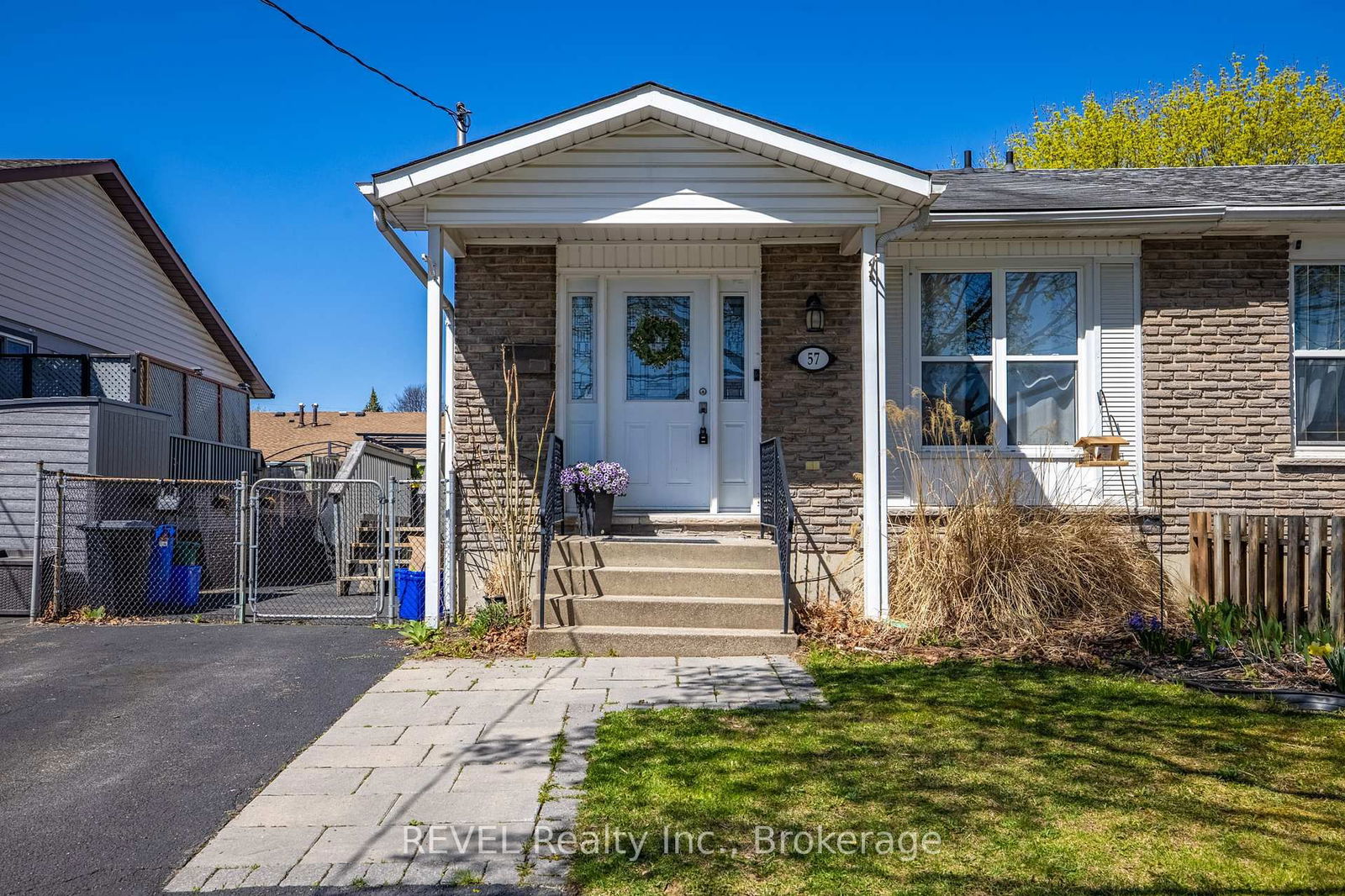 Semi-Detached House for sale at 57 Allan Drive, St. Catharines, Fairview, L2N 1G1 - MLS: X12108261