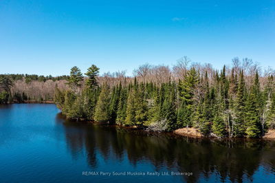  Rocky Reef Rd, Magnetawan - Magnetawan